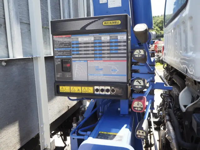 いすゞ フォワード TKG-FRR90S2(2WD)の写真33