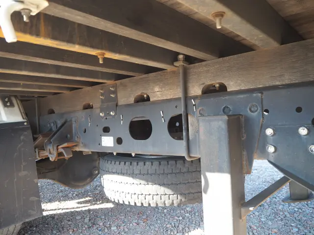 いすゞ フォワード TKG-FRR90S2(2WD)の写真37