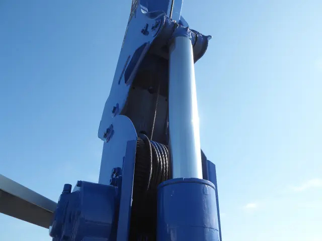 いすゞ エルフ TPG-NKR85AR(2WD)の写真12