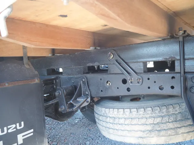 いすゞ エルフ TPG-NKR85AR(2WD)の写真31