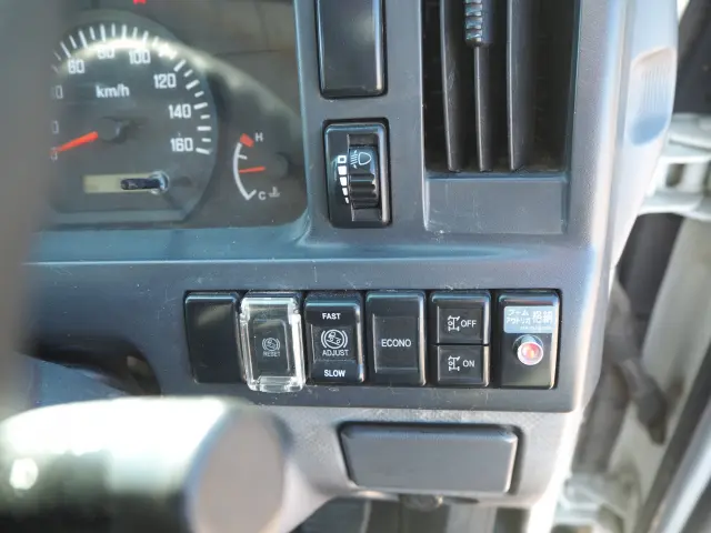 いすゞ エルフ TPG-NKR85AR(2WD)の写真49