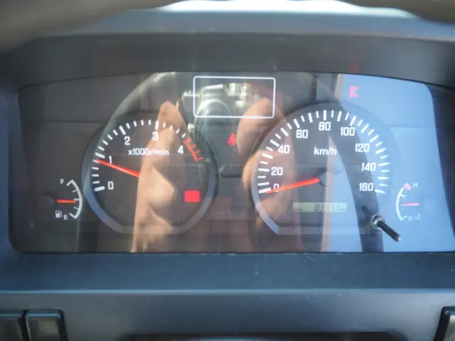 いすゞ エルフ TPG-NKR85AR(2WD)の写真50