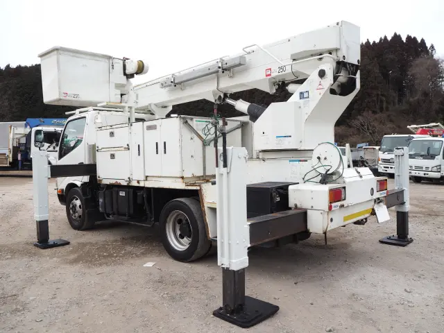 日野 デュトロ TKG-XZU640F(2WD)の写真3