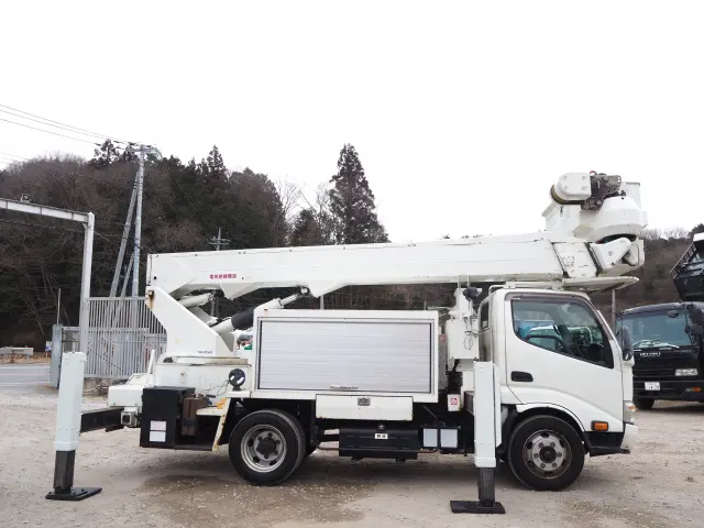 日野 デュトロ TKG-XZU640F(2WD)の写真6