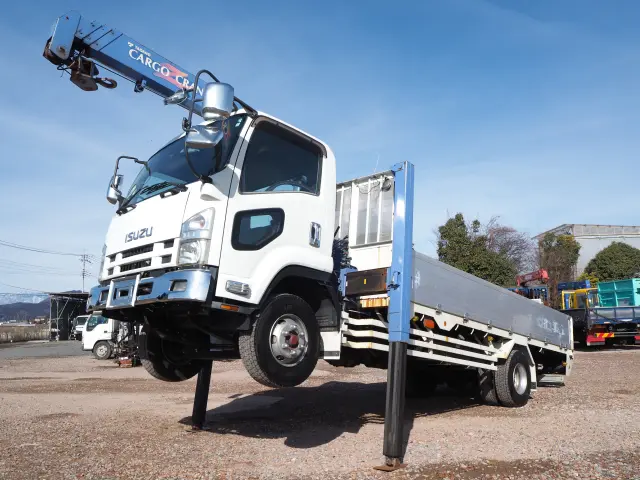 いすゞ フォワード PKG-FSR90S2(2WD)の写真1