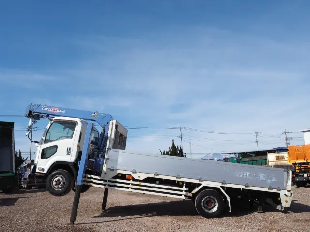 いすゞ フォワード PKG-FSR90S2(2WD)の写真2