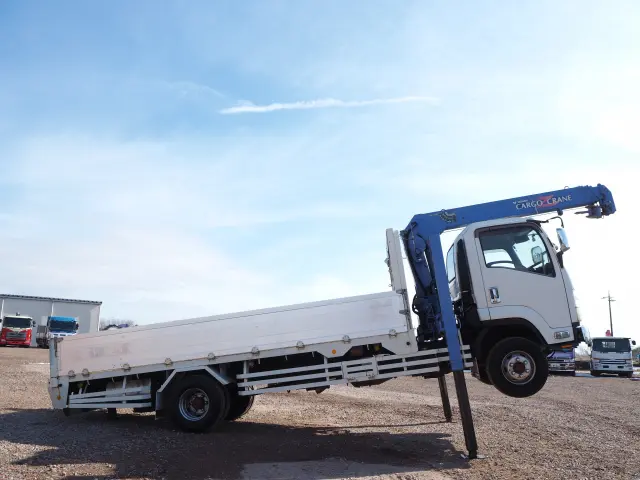 いすゞ フォワード PKG-FSR90S2(2WD)の写真6