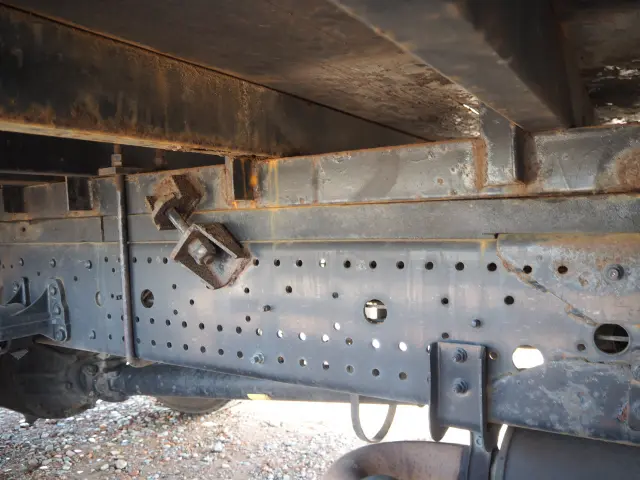 いすゞ フォワード PKG-FSR90S2(2WD)の写真25