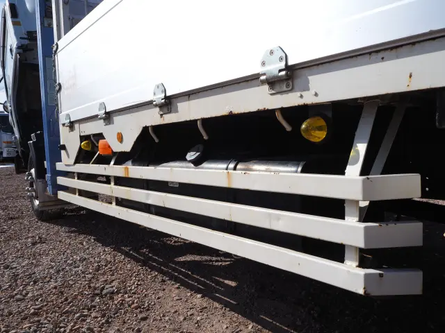 いすゞ フォワード PKG-FSR90S2(2WD)の写真33