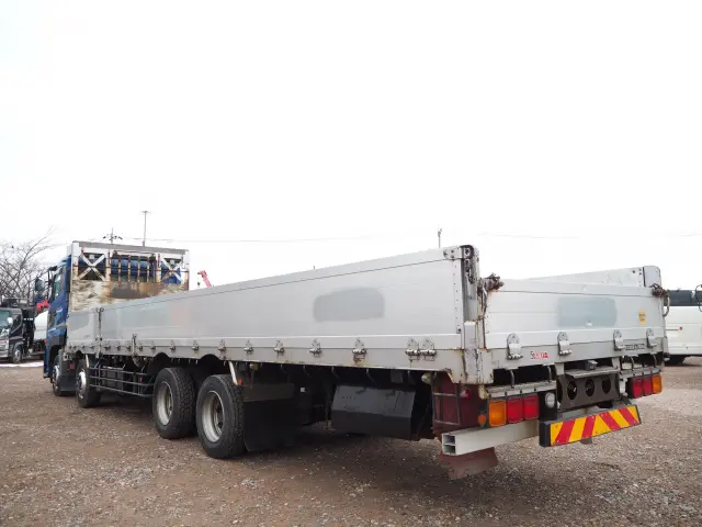 ＵＤ クオン QKG-CG5ZA(8x4)の写真3