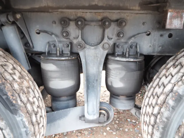 ＵＤ クオン QKG-CG5ZA(8x4)の写真22