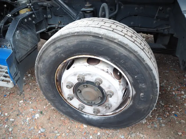 ＵＤ クオン QKG-CG5ZA(8x4)の写真36