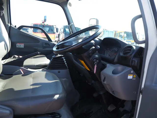 日野 デュトロ TKG-XZU695M(4WD)の写真44