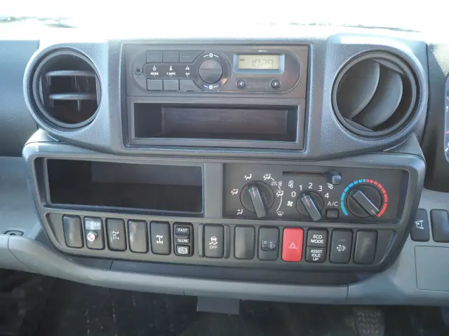 日野 デュトロ TKG-XZU695M(4WD)の写真47