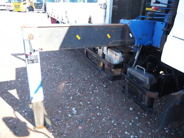 ＵＤ コンドル TKG-MK38L(2WD)の写真9