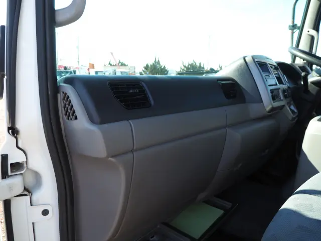 ＵＤ コンドル TKG-MK38L(2WD)の写真42