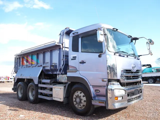 ＵＤ クオン QKG-CW5XL(6x4)の写真7