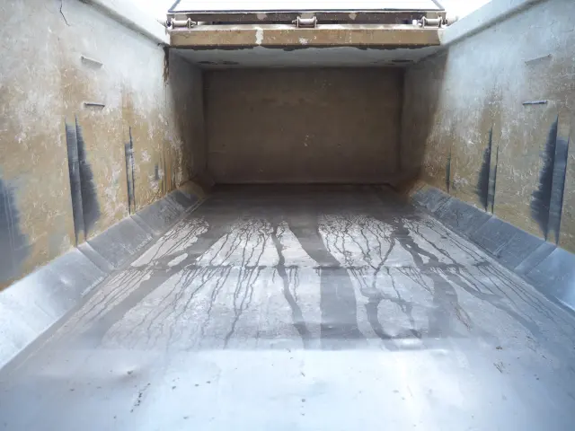 ＵＤ クオン QKG-CW5XL(6x4)の写真25