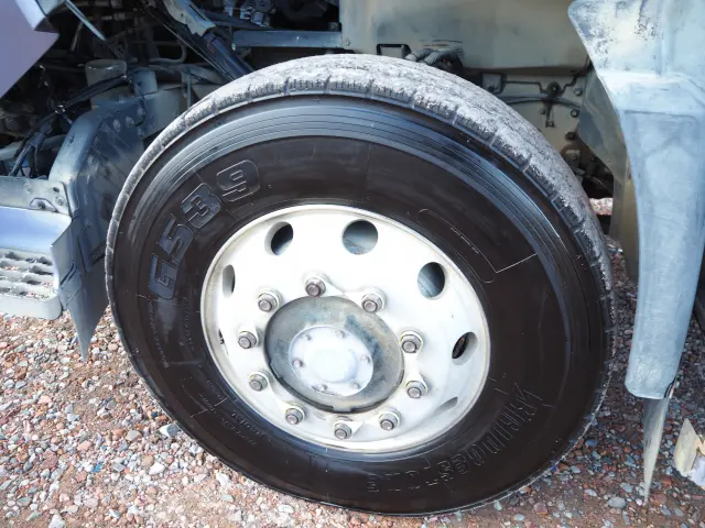 ＵＤ クオン QKG-CW5XL(6x4)の写真37