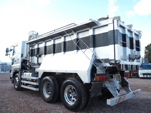 日野 プロフィア QPG-FR1AKDA(6x2)の写真3