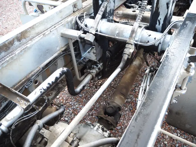 日野 プロフィア QPG-FR1AKDA(6x2)の写真25