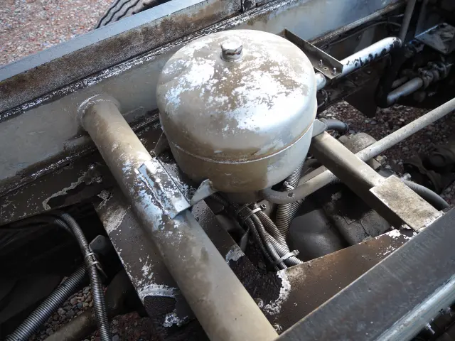 日野 プロフィア QPG-FR1AKDA(6x2)の写真26