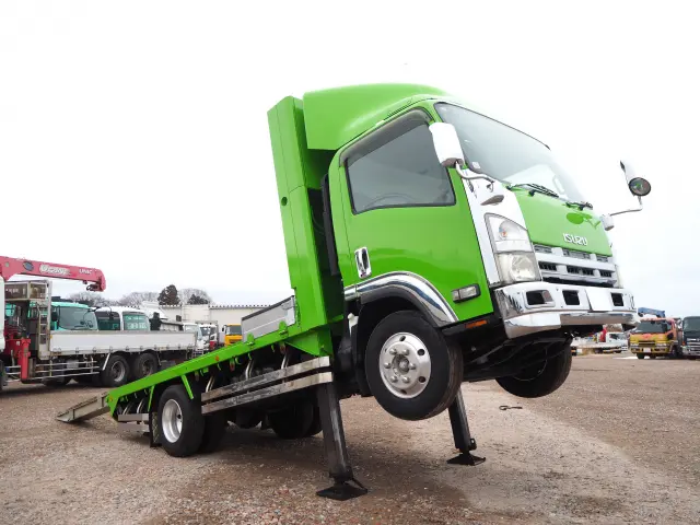 いすゞ エルフ PKG-NPR75N(2WD)の写真7