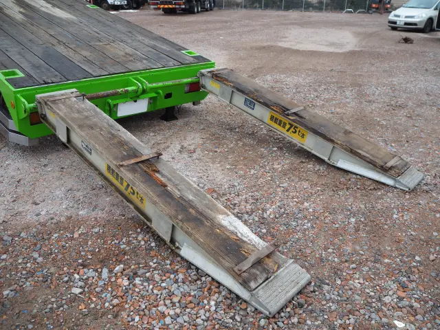 いすゞ エルフ PKG-NPR75N(2WD)の写真14