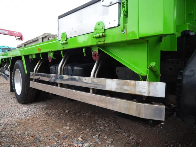 いすゞ エルフ PKG-NPR75N(2WD)の写真24