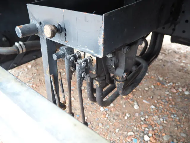 いすゞ エルフ PKG-NPR75N(2WD)の写真37