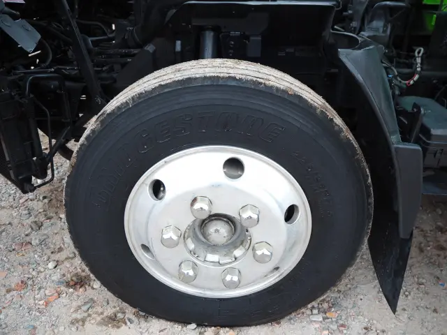 いすゞ エルフ PKG-NPR75N(2WD)の写真40