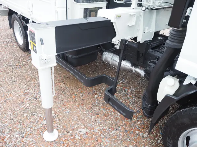 マツダ タイタン TKG-LPR85AR(2WD)の写真9