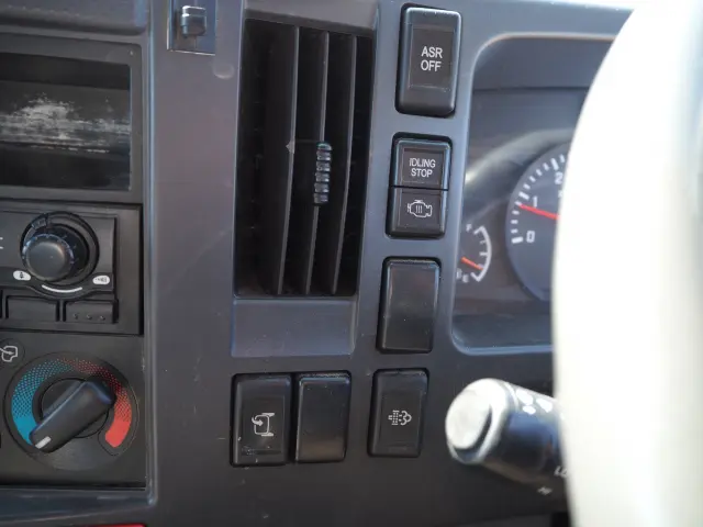 マツダ タイタン TKG-LPR85AR(2WD)の写真48