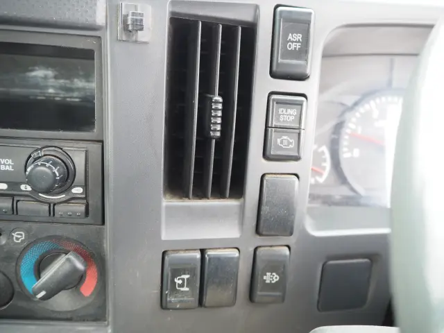 マツダ タイタン TKG-LPR85AR(2WD)の写真48