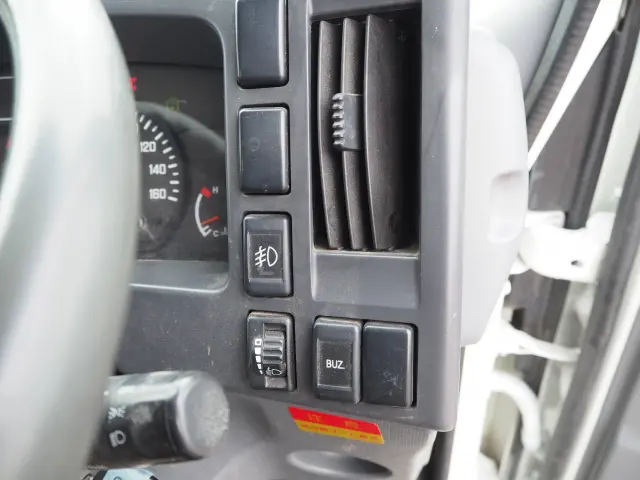 マツダ タイタン TKG-LPR85AR(2WD)の写真49