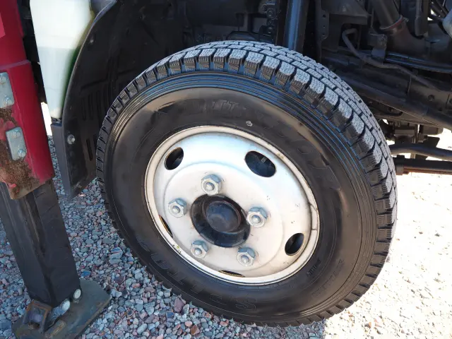 いすゞ エルフ TKG-NKR85N(2WD)の写真15