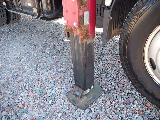 いすゞ エルフ TKG-NKR85N(2WD)の写真16