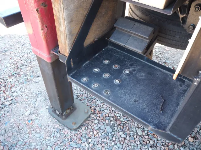 いすゞ エルフ TKG-NKR85N(2WD)の写真23