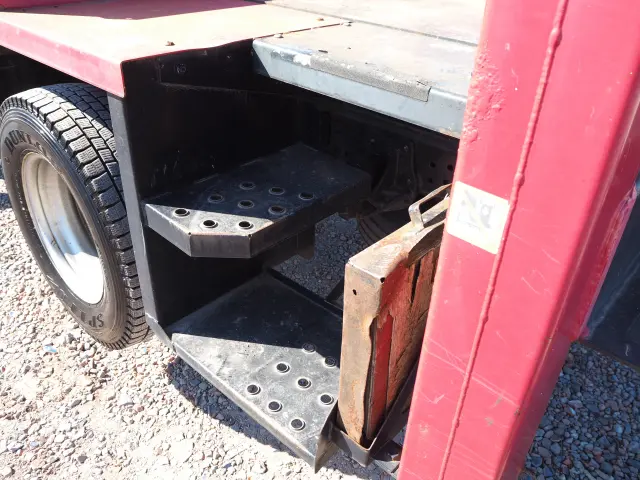 いすゞ エルフ TKG-NKR85N(2WD)の写真29