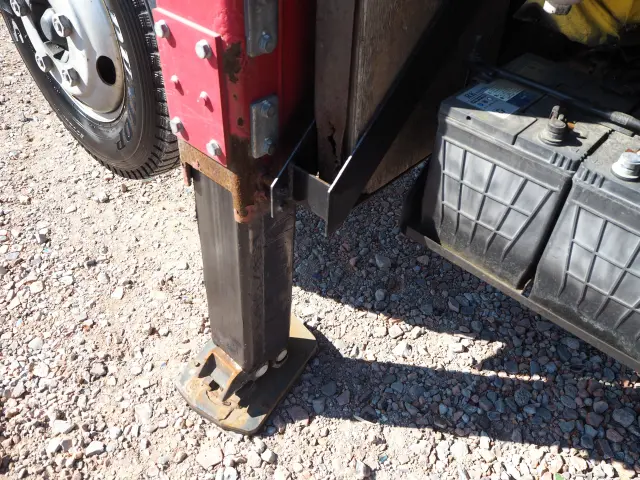 いすゞ エルフ TKG-NKR85N(2WD)の写真33