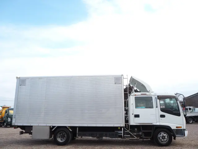 いすゞ フォワード PB-FRR35H3V(2WD)の写真6