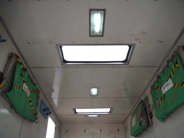 いすゞ フォワード PB-FRR35H3V(2WD)の写真13