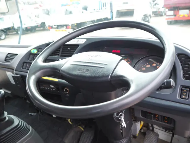 いすゞ フォワード PB-FRR35H3V(2WD)の写真44