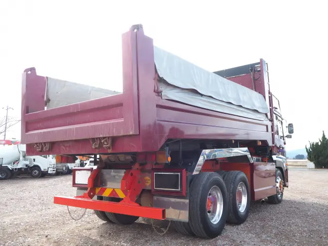 ＵＤ クオン QKG-CW5XL(6x4)の写真5