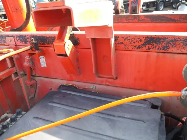 ＵＤ クオン QKG-CW5XL(6x4)の写真16