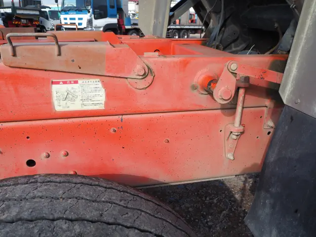 ＵＤ クオン QKG-CW5XL(6x4)の写真32