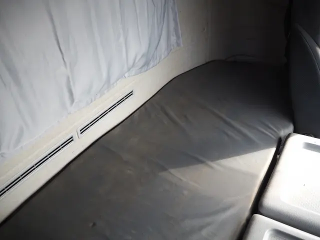 ＵＤ クオン QKG-CW5XL(6x4)の写真49