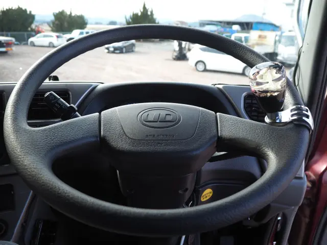 ＵＤ クオン QKG-CW5XL(6x4)の写真50