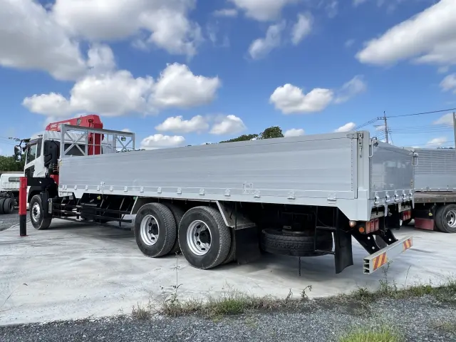 UD クオン LDG-CW5ZL(6x4)の写真3