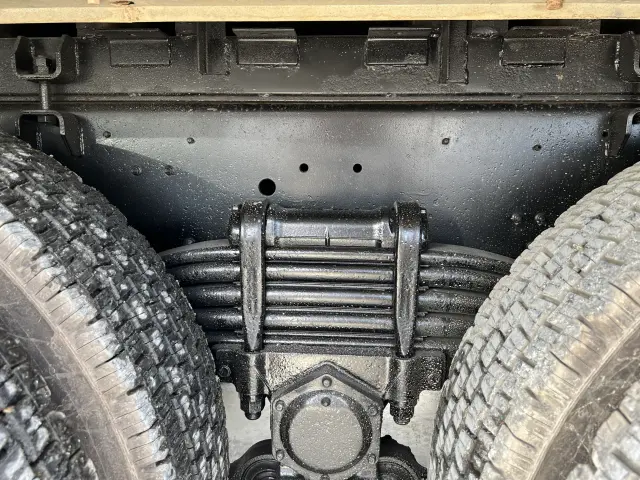 UD クオン LDG-CW5ZL(6x4)の写真13